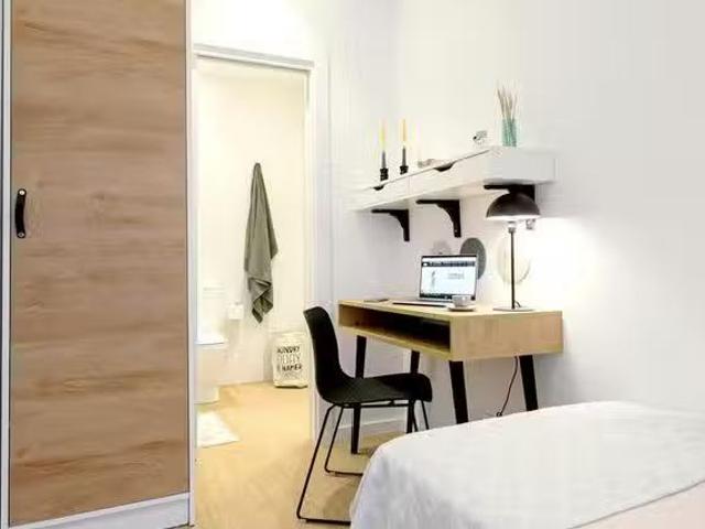 Habitación en Calle Salamanca, Gran Vía