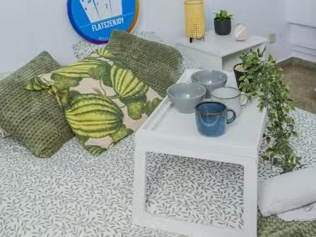 Habitación en Carrer d'Alvaro de Bazan, El Pla del Real