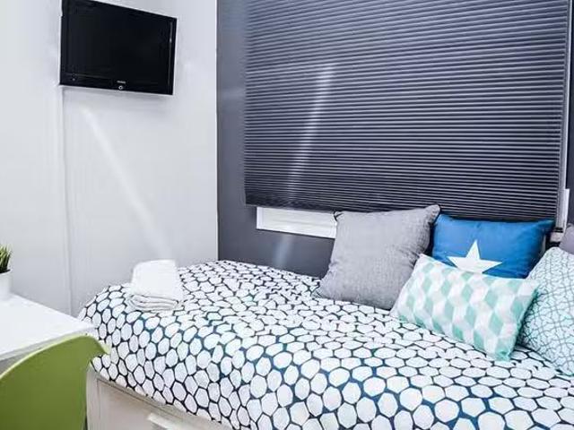 Habitación en Carrer d'Aragó