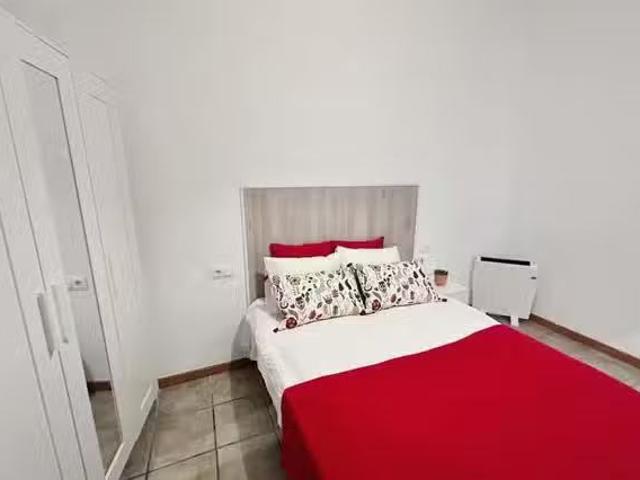 Habitación en Carrer d'Avinyó