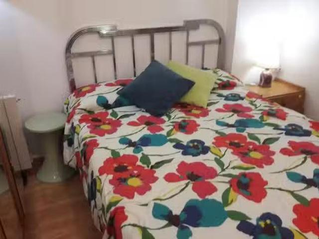 Habitación en Carrer de Villarroel, l'Antiga Esquerra de l'Eix.