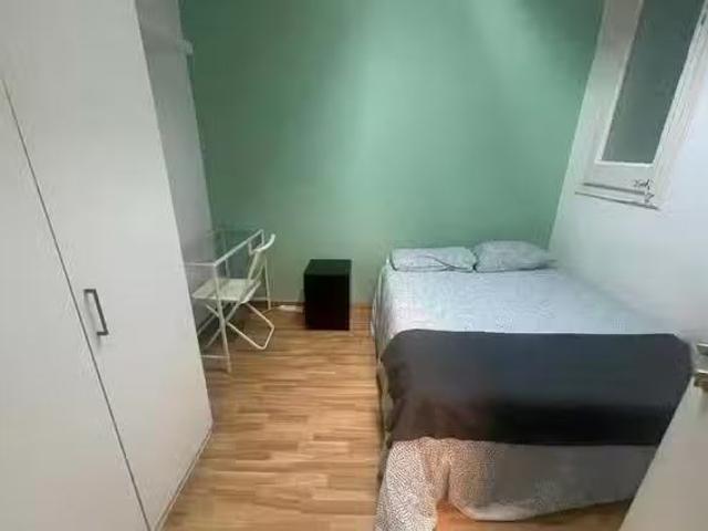Habitación en Carrer de Balmes