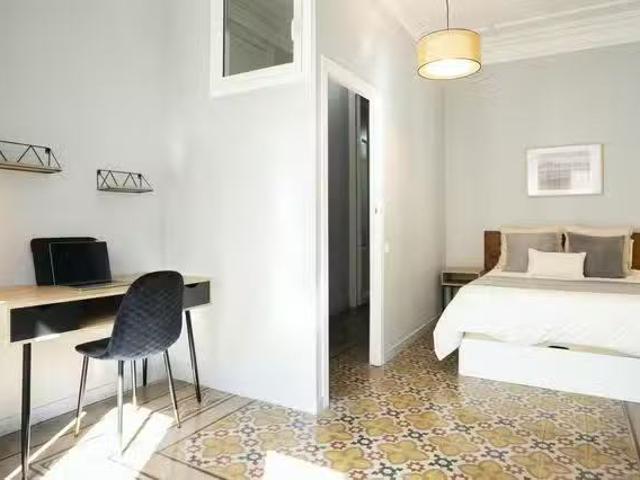 Habitación en Carrer de Balmes, 60