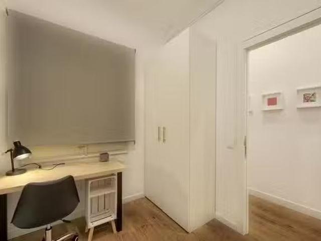 Habitación en Carrer de Balmes