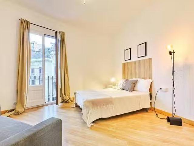 Habitación en Carrer de Balmes, Eixample