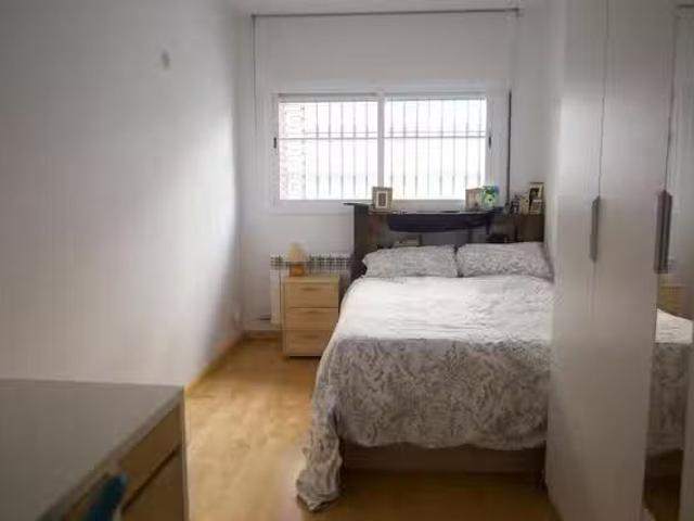 Habitación en Carrer de Batet, Horta Guinardó