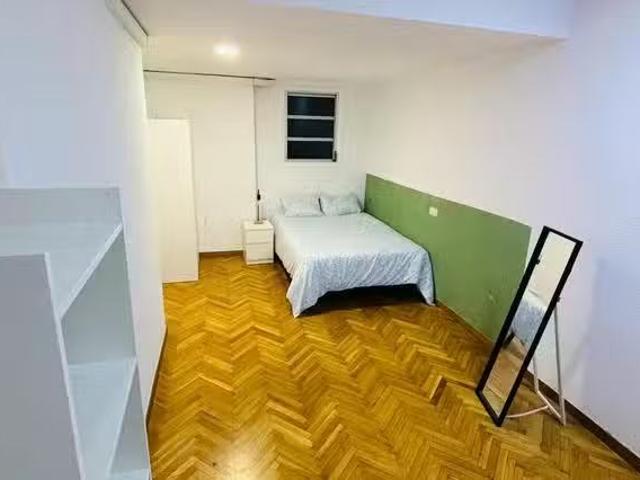 Habitación en Carrer de Calvet, Sant Gervasi Galvany
