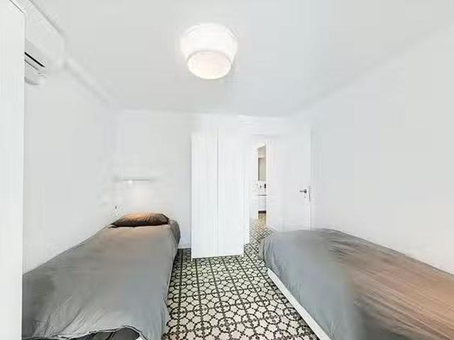 Habitación en Carrer de Còrsega, l'Antiga Esquerra de l'Eixample
