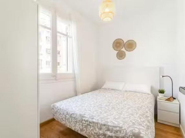 Habitación en Carrer de Còrsega, Sagrada Familia