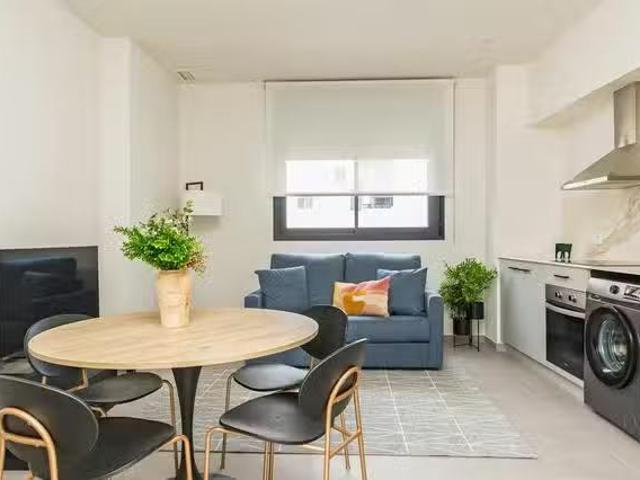 Habitación en Carrer de Goya, L'Olivereta