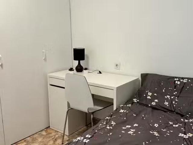 Habitación en Carrer de Guillem d'Anglesola, Camins al Grau