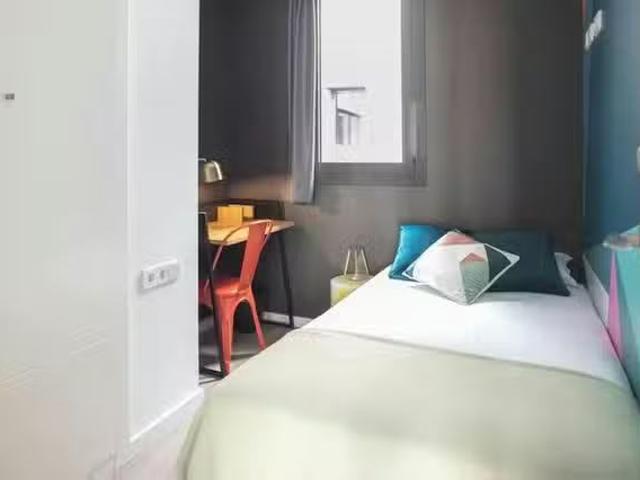 Habitación en Carrer de la Unió, El Raval