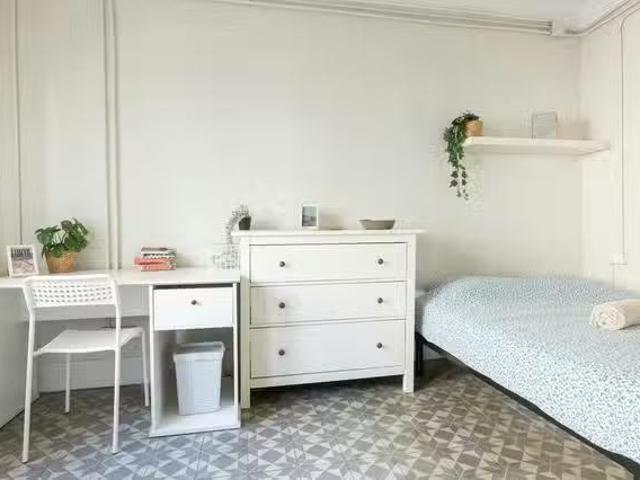 Habitación en Carrer de la Llibreteria, Ciutat Vella