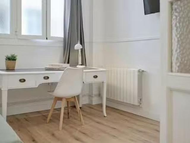 Habitación en Carrer de la Pau, La Xerea