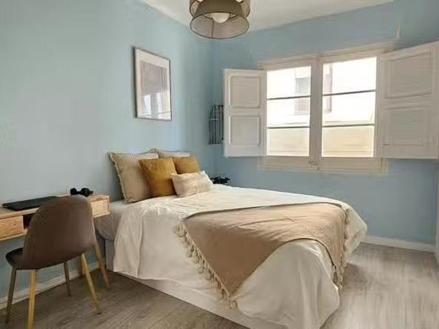 Habitación en Carrer de les Penedides, El Raval