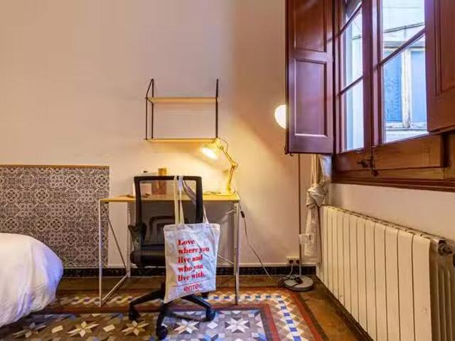 Habitación en Carrer de Mallorca