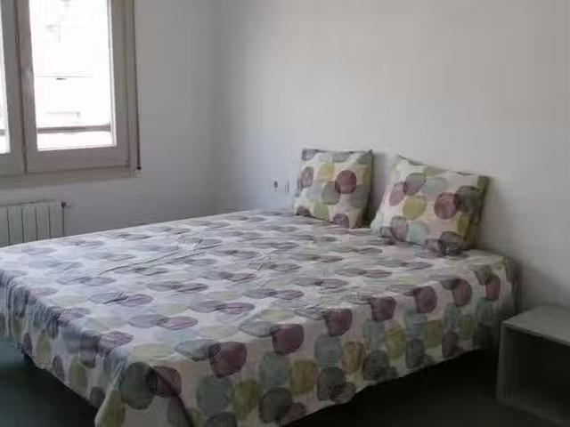 Habitación en Carrer de Muntaner, l'Antiga Esquerra de l'Eixam.