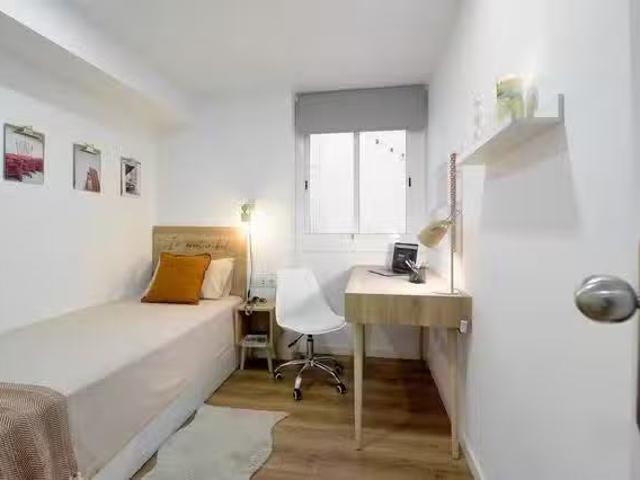 Habitación en Carrer de Nàpols