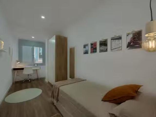 Habitación en Carrer de Nàpols