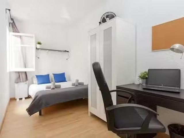 Habitación en Carrer de Pareto