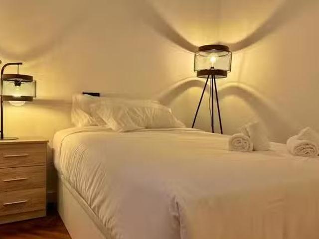Habitación en Carrer de Pau Claris, Dreta de l'Eixample