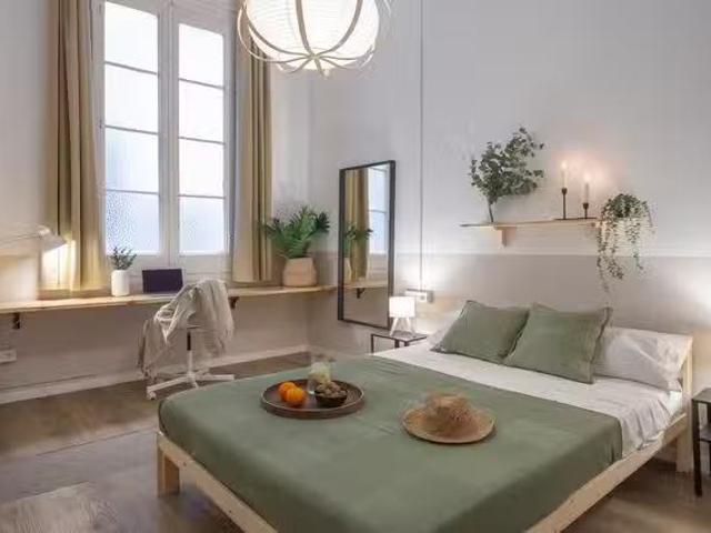 Habitación en Carrer de Pau Claris, 85