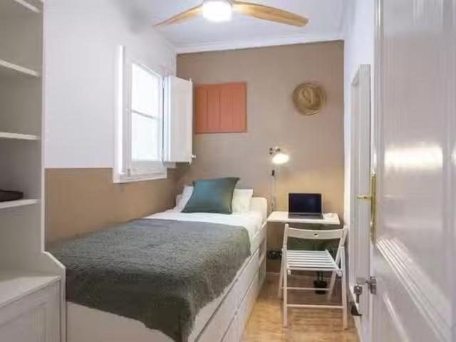 Habitación en Carrer de Pelai, El Raval