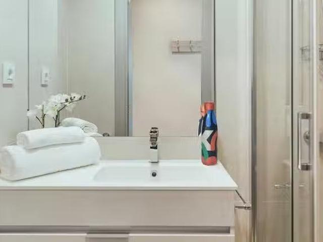 Habitación en Carrer de Puigcerdà, Sant Martí