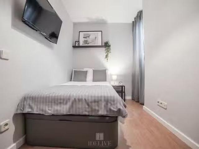 Habitación en Carrer de Ramón y Cajal, Vila de Gràcia