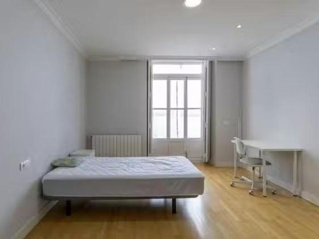 Habitación en Carrer de Roteros, Ciutat Vella
