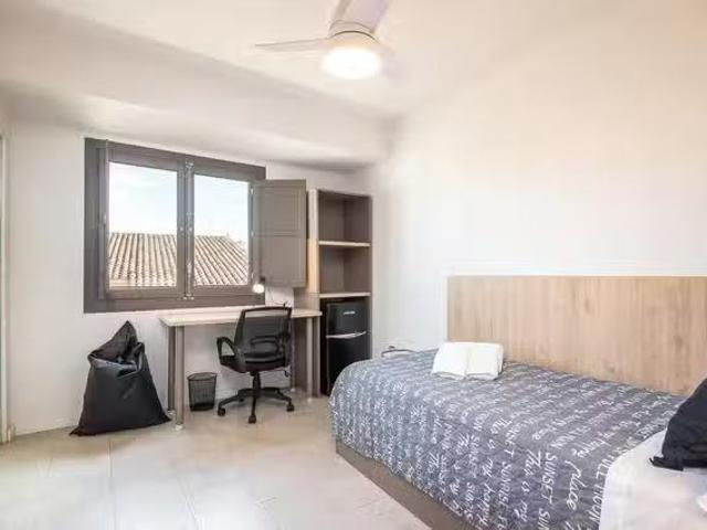 Habitación en Carrer de Sant Donís, El Carme