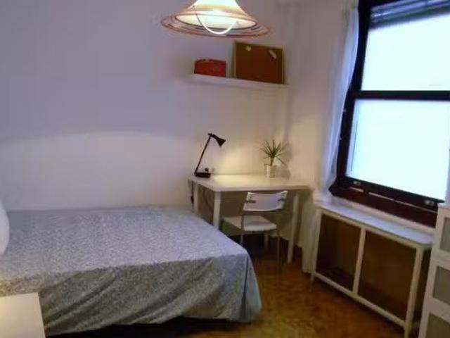 Habitación en Carrer de Sant Vicent Màrtir, El Mercat