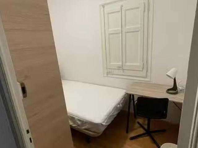Habitación en Carrer de Santa Amèlia, Sarrià