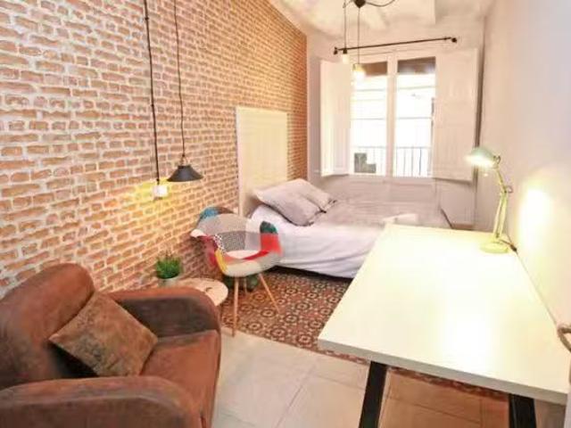 Habitación en Carrer d'en Rauric, Gothic Quarter