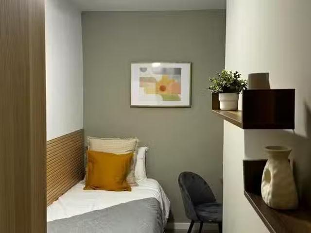Habitación en Carrer del Comte d'Urgell, La Nova Esquerra de l.