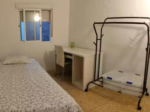 Habitación en Carrer del Pintor Pahissa, Les Corts