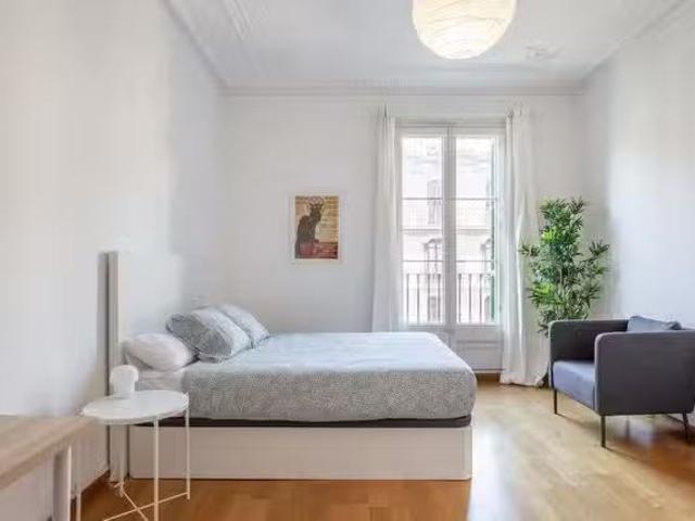 Habitación en Carrer del Rosselló