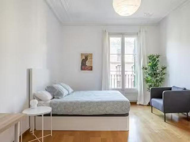 Habitación en Carrer del Rosselló, Dreta de l'Eixample