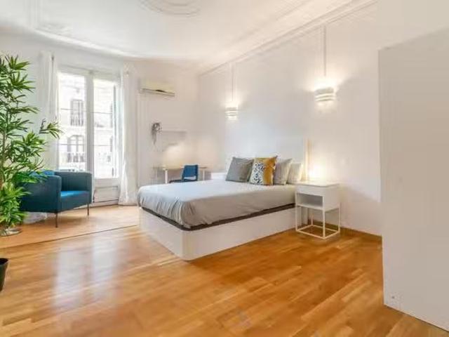 Habitación en Carrer del Rosselló, Dreta de l'Eixample