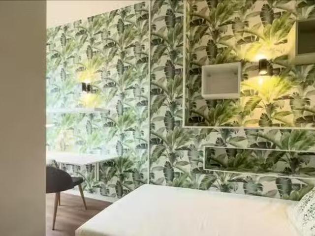 Habitación en Carrer del Rosselló, l'Antiga Esquerra de l'Eixa.
