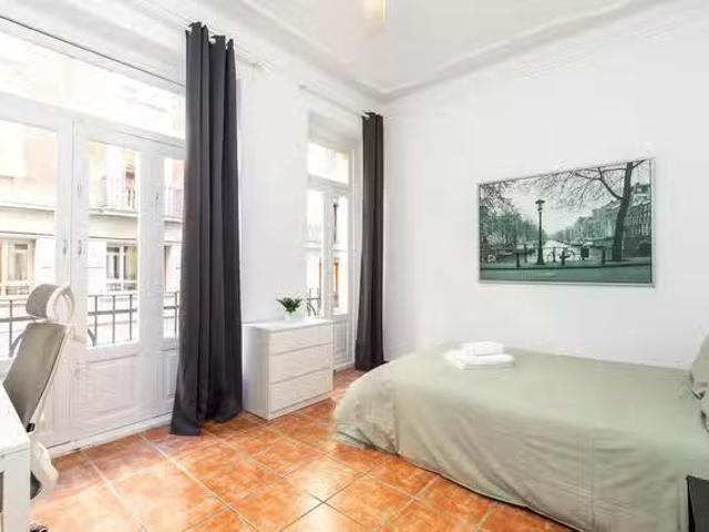Habitación en Carrer Martínez Cubells, Sant Francesc