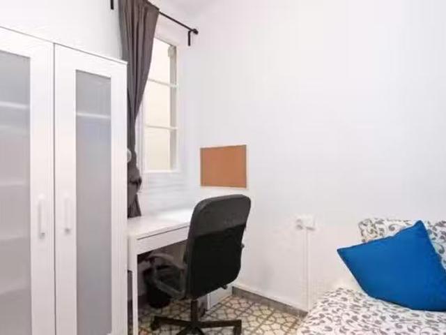 Habitación en Carrer Nou de la Rambla, El Poblesec