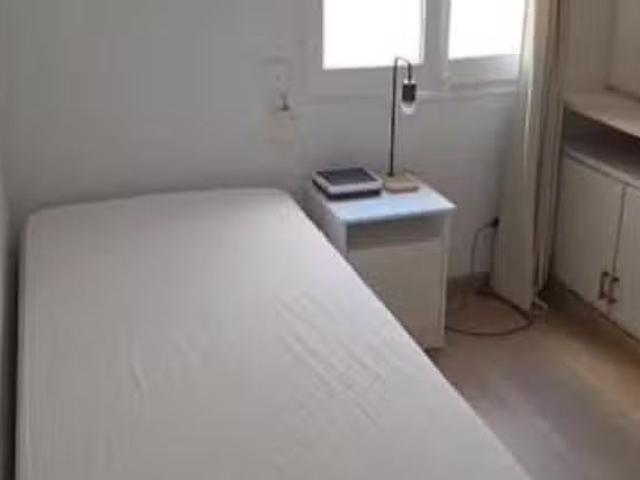 Habitación en Carrer Numància, Sants Montjuïc