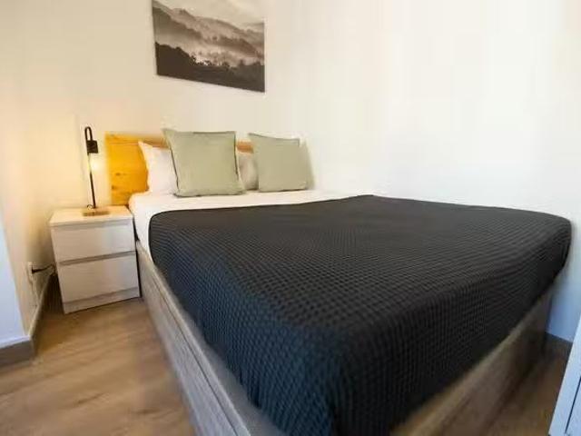 Habitación en Carrer Occident