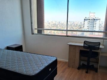 Habitación en departamento recién remodelado, a pasos del metro