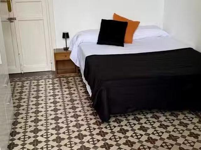 Habitación en Paseo de Almería
