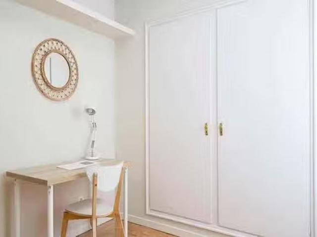 Habitación en Paseo de la Castellana
