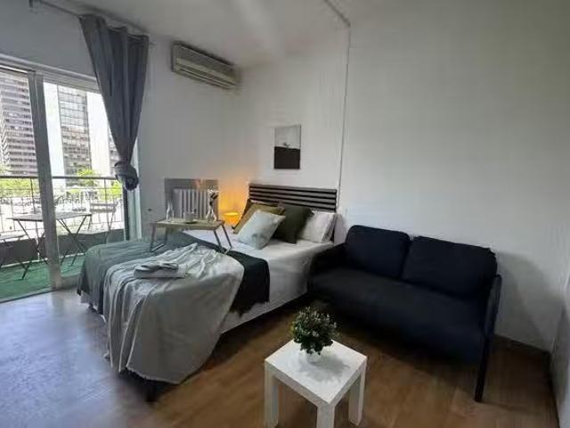 Habitación en Paseo de la Castellana, Castellana