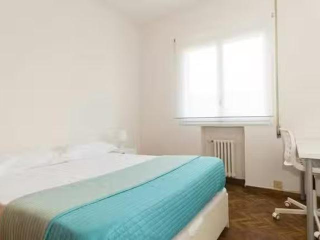 Habitación en Paseo de la Castellana, Castilla