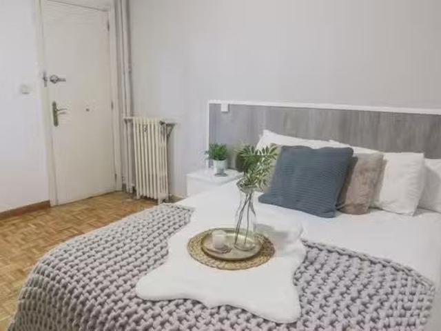 Habitación en Paseo de las Delicias